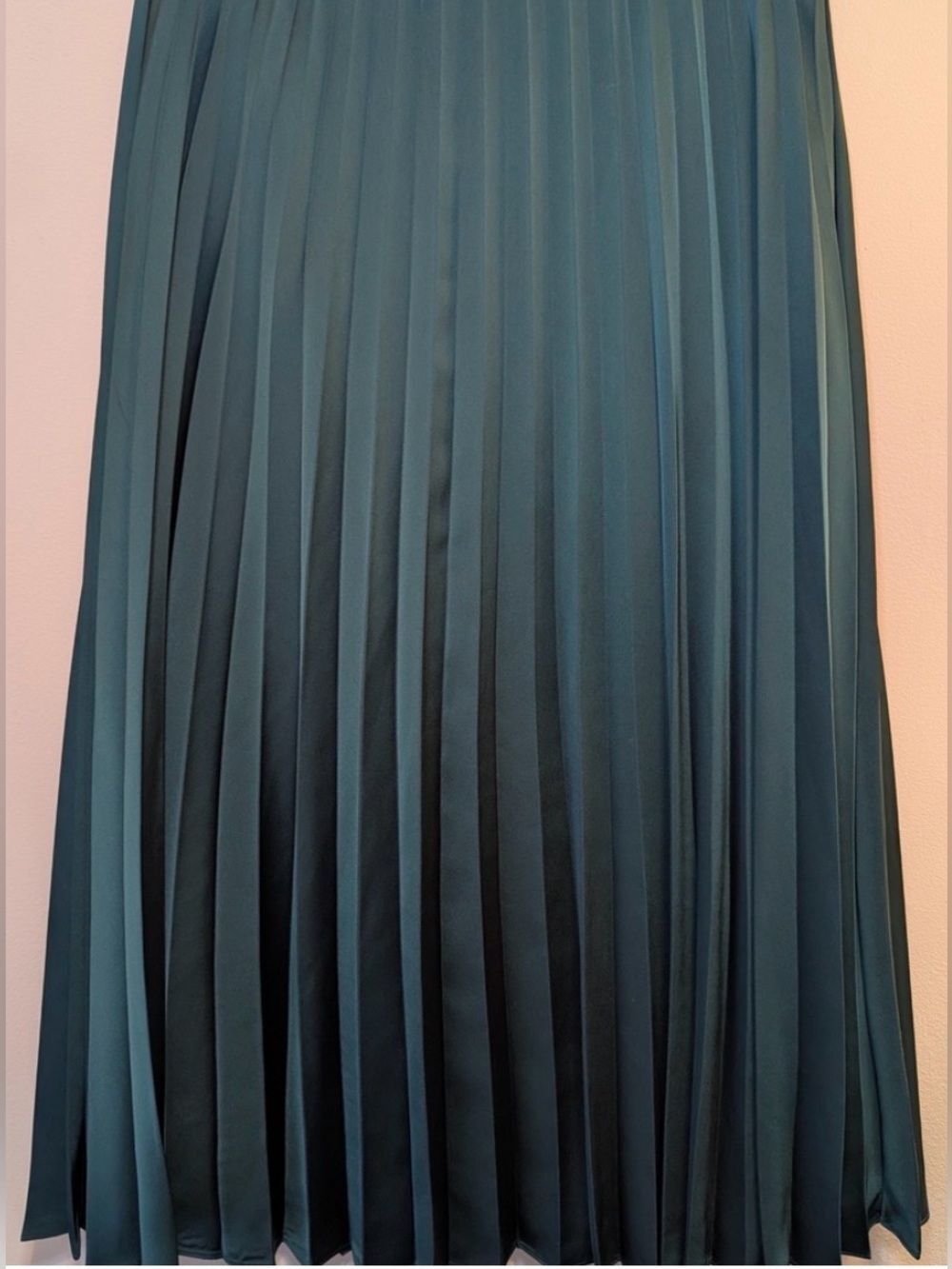 J. Crew Elegant Green Pleated Midi Skirt size XXS
